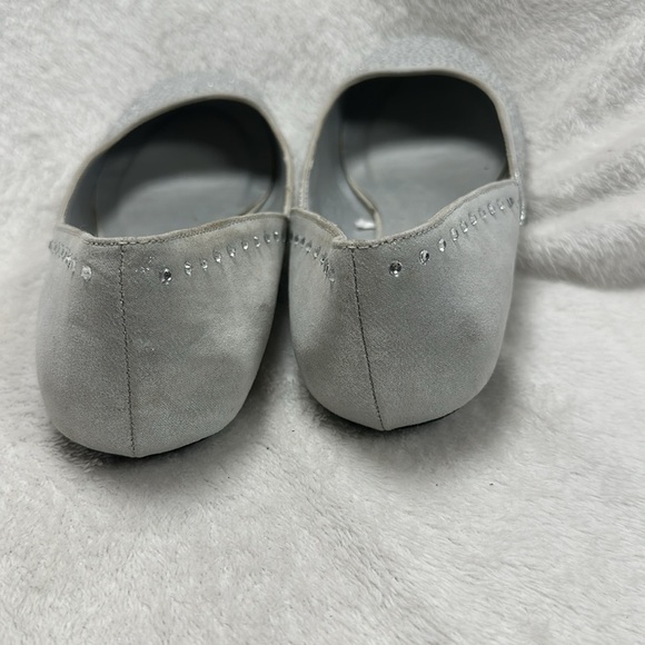 Super Cute NICOLE Rhinestone Silver Ballet Flats - Size 8 M - Picture 4 of 8